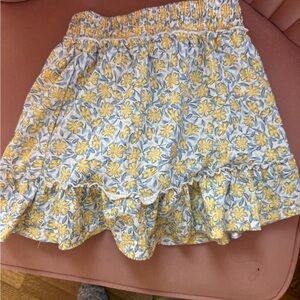 Zara Yellow and Blue Floral Mini Skirt with inside shorts, kids size 9.